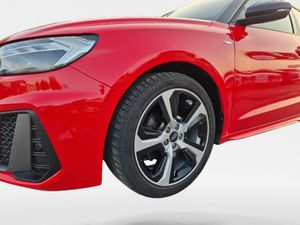 Audi A1 Sb 30 Tfsi 110cv Stronic Adrenalin  - Foto 9