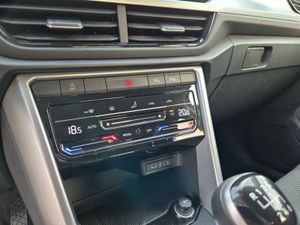 Volkswagen T-roc 2.0 Tdi 115 Cv Life  - Foto 19