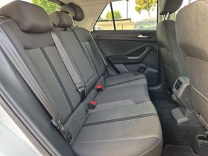 Volkswagen T-roc 2.0 Tdi 115 Cv Life  - Foto 28