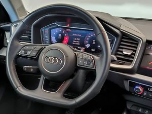 Audi A1 Sportback Adrenalin 25 Tfsi 70kw (95cv)  - Foto 12