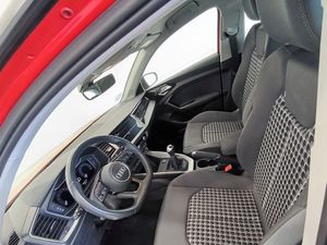 Audi A1 Sportback Adrenalin 25 Tfsi 70kw (95cv)  - Foto 13