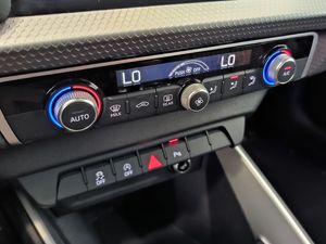Audi A1 Sportback Adrenalin 25 Tfsi 70kw (95cv)  - Foto 18