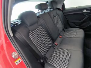 Audi A1 Sportback Adrenalin 25 Tfsi 70kw (95cv)  - Foto 8