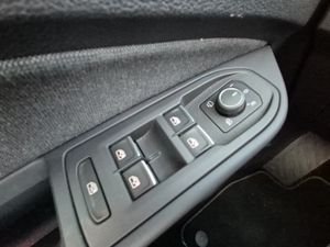 Volkswagen Golf 1.0 Etsi 110 Cv Dsg Life  - Foto 23