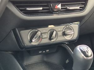 Skoda Fabia 1.0 Tsi 95 Cv Selection  - Foto 24