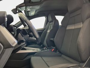 Audi A3 Sedan 35 Tdi 150 Cv Stronic Black Line  - Foto 22