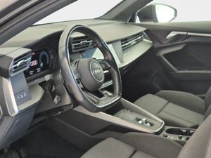 Audi A3 Sedan 35 Tdi 150 Cv Stronic Black Line  - Foto 24