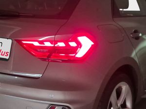 Audi A1 Sb S Line 30 Tfsi 116 Cv  - Foto 24