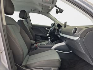 Audi Q2 30 Tfsi 116 Cv Design  - Foto 16