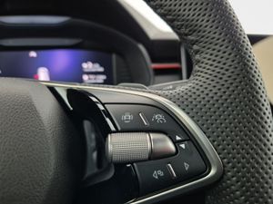 Skoda Kamiq 1.0 Tsi 115 Cv Dsg Sport  - Foto 14