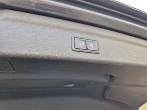 Audi Q3 35 Tdi 150 Cv Stronic Black Line  - Foto 35