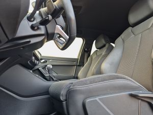 Audi Q3 35 Tdi 150 Cv Stronic Black Line  - Foto 25