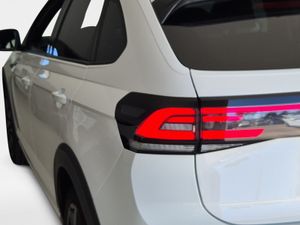 Volkswagen Taigo 1.0 Tsi 110 Cv Dsg R-line  - Foto 19