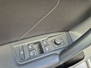 Volkswagen Tiguan 2.0 Tdi 150 Cv Dsg R-line  - Foto 11