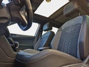 Volkswagen Tiguan 2.0 Tdi 150 Cv Dsg R-line  - Foto 25