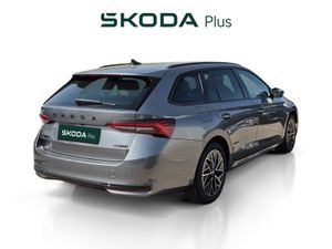 Skoda Octavia Combi Sportline 1,5 Tsi M-hev 150 Cv  - Foto 5