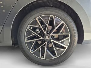 Skoda Octavia Combi Sportline 1,5 Tsi M-hev 150 Cv  - Foto 9
