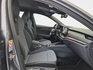 Skoda Octavia Combi Sportline 1,5 Tsi M-hev 150 Cv  - Foto 16