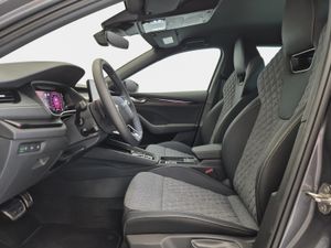 Skoda Octavia Combi Sportline 1,5 Tsi M-hev 150 Cv  - Foto 10