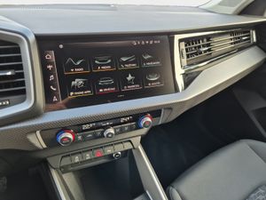 Audi A1 Sb 30 Tfsi 116cv Stronic Black Line Edition  - Foto 23