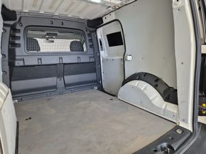 Volkswagen Caddy Furgon 2.0 Tdi 102 Cv  - Foto 22