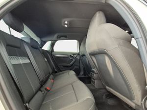 Audi A3 Sb 40 Tfsi 204cv Stronic Advance  - Foto 17