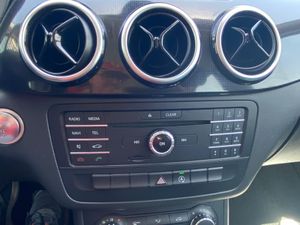 Mercedes Clase B B180 1.5 Diesel 110 CV  - Foto 24