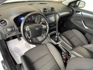 Ford Mondeo Familiar 1.6 TDCi ASS 115cv ECOn.Trend Sportb.   - Foto 7