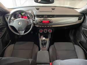 Alfa Romeo Giulietta 1.4 T 120cv Distinctive   - Foto 13