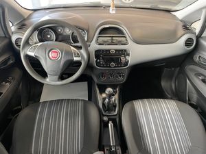 Fiat Punto Evo 12 8v Dynamic 65 CV Gasolina 5p   - Foto 11