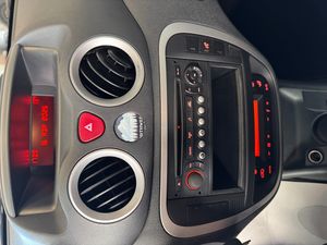 Citroën C3 1.4i SX Plus   - Foto 18