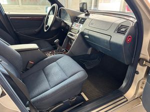 Mercedes Clase C 220CDI ELEGANCE   - Foto 15