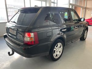 Land-Rover Range Rover SPORT HSE 2.7 V6   - Foto 4