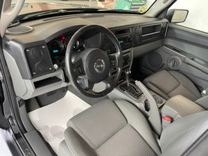 Jeep Commander 3.0 V6 CRD Limited   - Foto 7