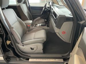 Jeep Commander 3.0 V6 CRD Limited   - Foto 21
