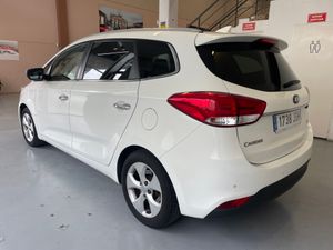 Kia Carens 1.7 CRDi VGT Emotion DCT 7pl Lux   - Foto 3