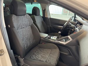 Peugeot 3008 Premium 1.6 VTi 120   - Foto 13