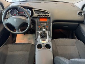 Peugeot 3008 Premium 1.6 VTi 120   - Foto 10