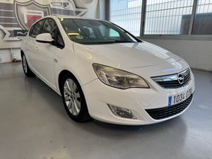 Opel Astra  1.7 CDTi 110 CV Sport   - Foto 5