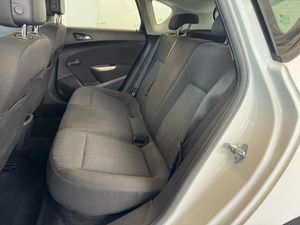Opel Astra  1.7 CDTi 110 CV Sport   - Foto 9