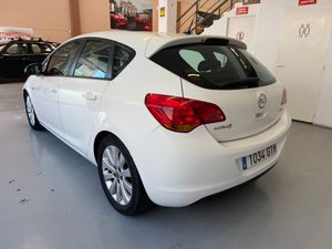 Opel Astra  1.7 CDTi 110 CV Sport   - Foto 3