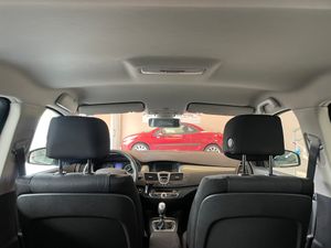 Renault Laguna 2.0dCI Dynamique TomTom dCi 130 FAP eco2   - Foto 13