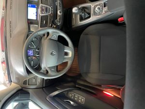 Renault Laguna 2.0dCI Dynamique TomTom dCi 130 FAP eco2   - Foto 9