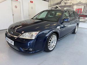 Ford Mondeo 3.0i V6 ST 220 Wagon   - Foto 2