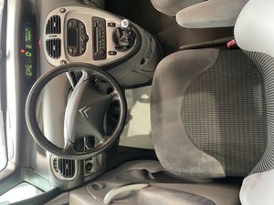 Citroën Xsara Picasso 1.6 HDi 110 Exclusive   - Foto 9