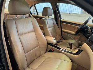 BMW Serie 3 330D   - Foto 18