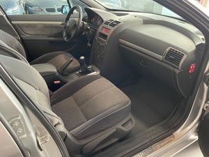 Peugeot 407 SW ST Confort Pack 2.2   - Foto 12