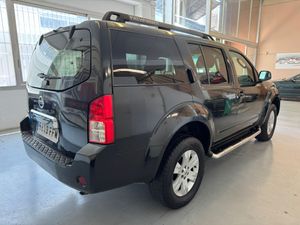 Nissan Pathfinder 2.5 dCi SE 7 plazas   - Foto 4
