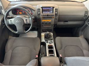 Nissan Pathfinder 2.5 dCi SE 7 plazas   - Foto 7