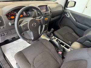 Nissan Pathfinder 2.5 dCi SE 7 plazas   - Foto 15